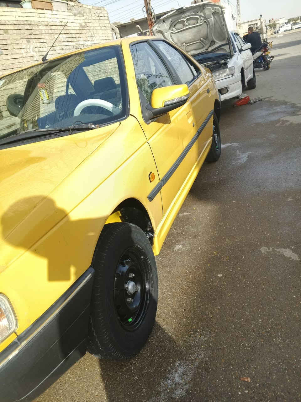 اسلام عليكم البيع بيجو روى٩ ٢٠٠ مكينه وكير مكفول تبريد ثلج وي سويج رقم وسنويه بسمي  كليزي المكان بغداد حي النصر السعر ٢٨ وبيه مجال الرقم ***********٥
