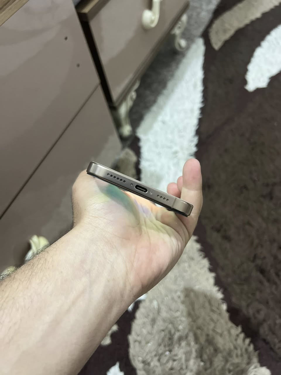 سلام عليكم
16 pro max
السعر : 1125 بي مجال بسيط
مليون وميه وخمسه وعشرين الف
ذاكره : تيرا
1TB
ركز تيرا ذاكره
1024
ديزيرت 
100 🔋 cycle 170
مبدل شاشه  نوعيه كلش حلوه
حواف ناعمه
غير شاشه مكفول من كلشي
السعر :  مليون وميه وخمسه وعشرين
1125 بي مجال بسيط
ركز التلفون تيرا
مكاني ديوانيه
توصيل بغداد للعلاوي بس
***********
واتساب واتصال
