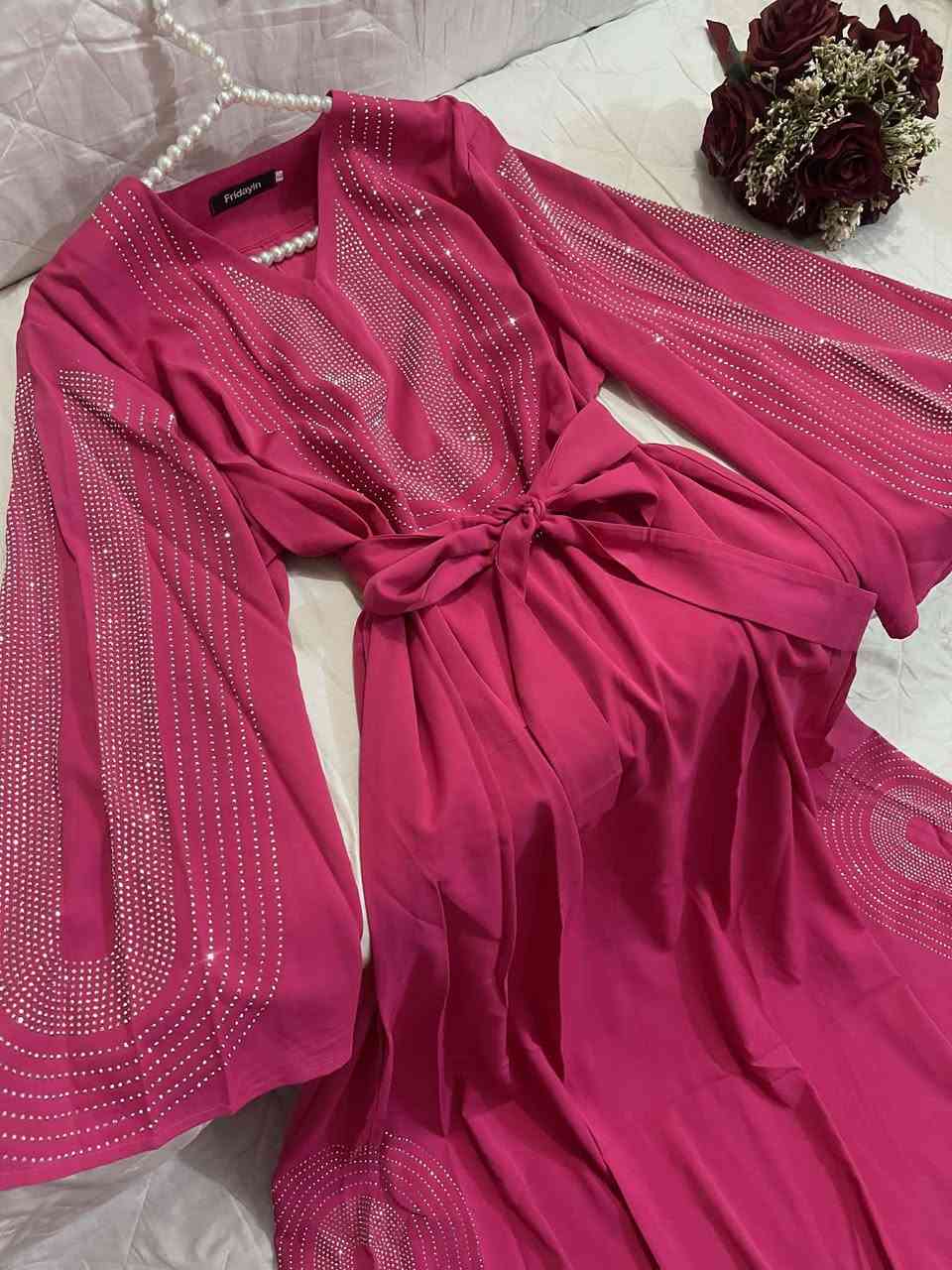 خرافيييية تجننننن القياس من 44/46 ❤️
السعر 20 🔥


**إذا كنت صاحب هذا الإعلان وتريد حذفه لأي سبب، رجاءا أرسل رسالة إلى الدعم الفني**