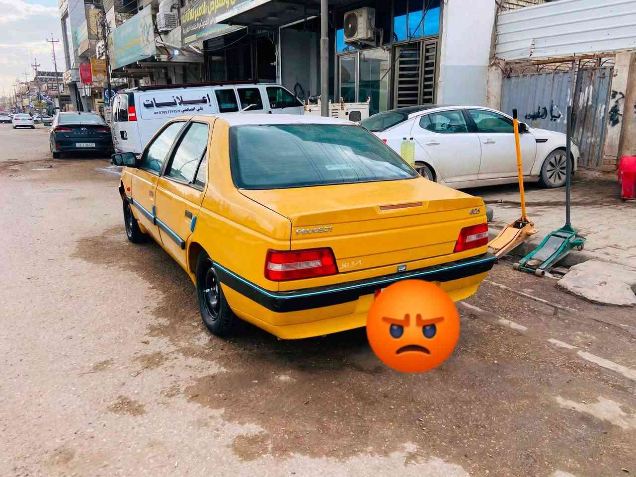 @الجميع السلام عليكم 
مكلف بالنشر بيع فقط بيجو 405  موديل 13 گير ومكينه خير من الله مكفولات حداديه جديده رقمها نجف راعيها موجود اصولي مداوار كبل مصفره ماعليه شي سعر 28 وبيه مجال بسيط 
التواصل على الرقم  ***********
