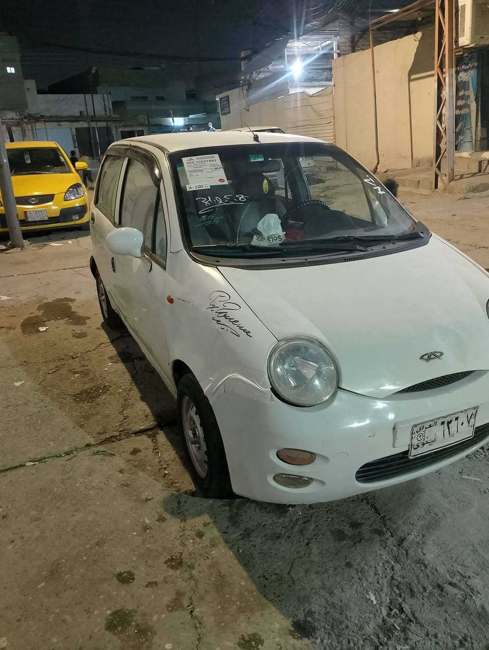 كوكو موديل 13
مكينه وكير شرط 
بدون صبغ ولا ضرار 
كربون بنزين ⛽ 
رقم الماني 
تايات جداد 
السيارة احله من الصورة 
السعر 25 وبيها مجال شي قليل 
رقم الهاتف ***********
بي وتساب
