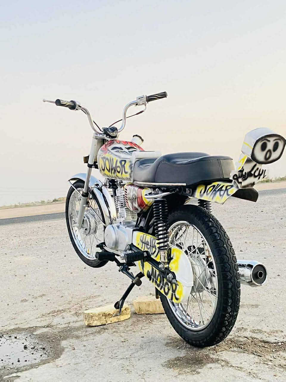 سلام عليكم دراجه البيع كلك موديل 25ما مفتوح بيه برغي مكان ناصريه سيد خيل رقم الهاتف ***********
