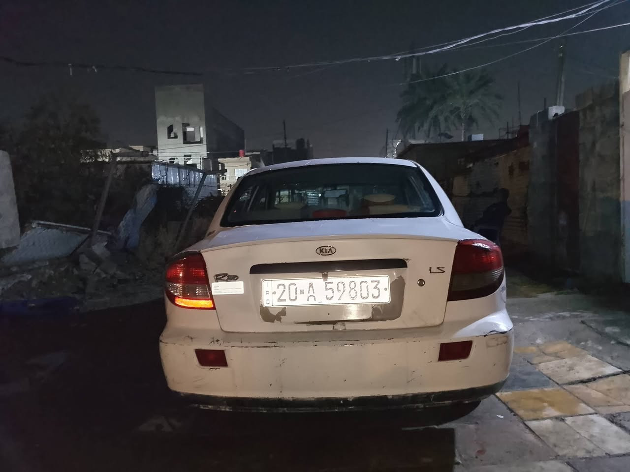 السلام عليكم كيا ريو 2009 شركة العامه بسمي كير عادي رقم دولي ديالي مشروع وطني يعني بي مكان احول السيارة  مكفوله من الحادث والصبغ ابلاديه على وضع الشركه تخم تاير جديد باتري جديدتبريد خير من الله العنوان بغداد حي العامل قرب البيت الياباني موبايل ***********. ملاحظه الصبغ مشلع أوخاله  فابلون السعر 55 اوبيها مجال للشراي
