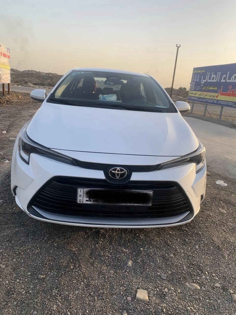 السلام عليكم
كورلا هايبرد ليفين موديل 2025 
فول مواصفات داخل احمر 
مواصفات الكورلا المعروفة بالسوك 
بيها رصعة فقط بالقمارة 
والصبغ شوية واكع بالدوسة بالبلاستك اثر طخة بسيطة 
ماشية 47 الف كيلو 
السعر 155 مع مجال بسيط 
الشراي يتصل واتساب او مسنجر 
 ***********
