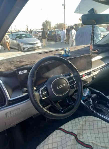 السلام عليكم
سورنتوا خليجي 2024 مرقم بغداد 
 قماره حديد ويل 19
ماشية 45 الف
السيارة كفاله عامه
 محرك ٢٥٠٠
٤ سلندر ٧ راكب ٣ قطع تبريد ٤أنظمه قيادة كرسي امامي كهربائي تشغيل عن بعد
السعر :- ٢٧٥$ وبيه مجال بسيط 
مكان السيارة :- الانبار

للاستفسار :- ***********
***********
