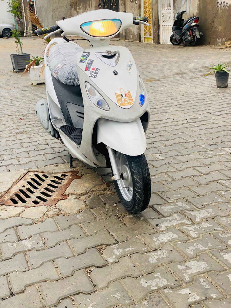 السلام عليكم دراجه ماكس منغولي المكينه مكفوله ختم واحد كلهه الدراجه الكهربائيات لايت عالي ناصي اشاير كلهه شغاله نضيفه بمعنه الكلمه افحص وين متريد السعر 700 وبيهه مجال قليل وهذا رقمي *********** بي واتساب العنوان الرميثه
