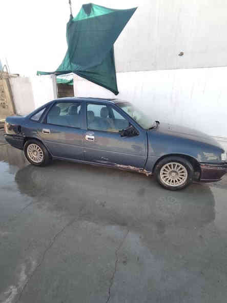 السلام عليكم 
اوبل للبيع  ومراوس بتكسي  
كير محرك بشرط  محرك 20
تواير  4جديد باتري جديد
صدر نص عمر   كهربايات شقال
سنويه كارتونيه شرط التحويل ولوكاله 
بطاقه مابي مال بنزين 
نشاط فول  والباقي كدام العين
 (السعر 20)رقم صاحب الساره 
***********
***********
