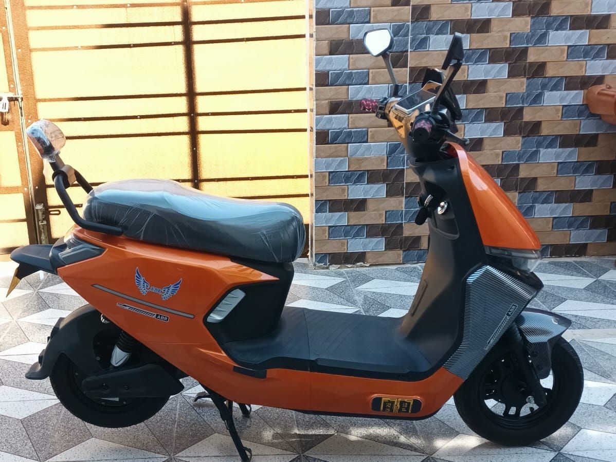 للبيع سكنس نوع زيزر 6بطاريات 
فول كله عل فحص مابي اي خلل 
السعر 625وبي مجال 
***********
***********
