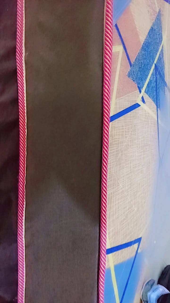 دوشك الضغط العالي الاصلي وبعده جديد ونضيف بس جبير على جرباية ابني لان جربايته شبابيه مال غرفه جربايه تركيه اريده ب75 خذته 140 وبعده كلش جديد


**إذا كنت صاحب هذا الإعلان وتريد حذفه لأي سبب، رجاءا أرسل رسالة إلى الدعم الفني**