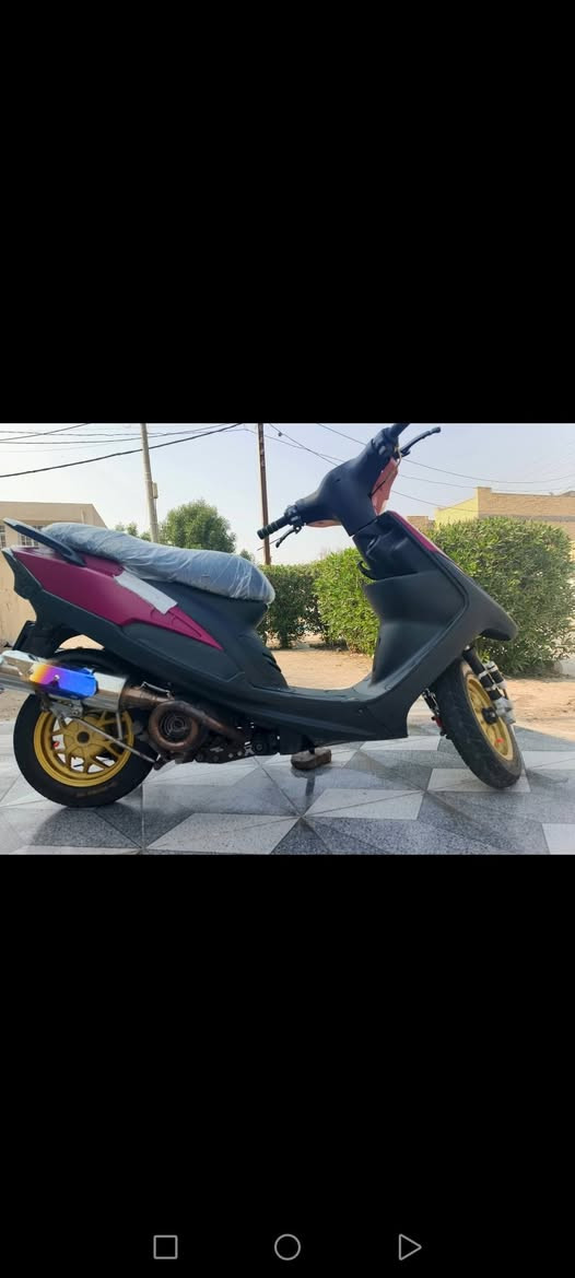 سلام عليكم ماكس عدله شرط شلعه ومعدل تشك لكاع مزوده 55ونضيفه كلش 750وبيها مجال ناصرية الصخيين 
***********
