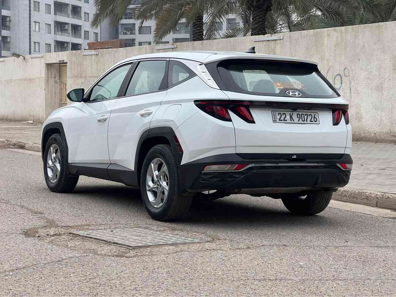 السلام عليكم 
للبيع (هونداي توسان )
رقم اربيل تريد وكاله تحويل بالخدمه
موديل 2022
ماشيه 35 mil
محرك 2500
مواصفات  نص فول 
وارد امريكي  ظررها قبغ  جنطه  ونفسه مصلح بدون اي ضرر داخلي  بدون ايرباك
ربيها بارد جدا بسيط بخشم البنيد
وباقي السياره مكفول كلها ع وضع الشركه 
السعر 180وبي مجال للاستفسار ع
***********
مكان السياره بغداد السيديه بغداد, العراق
