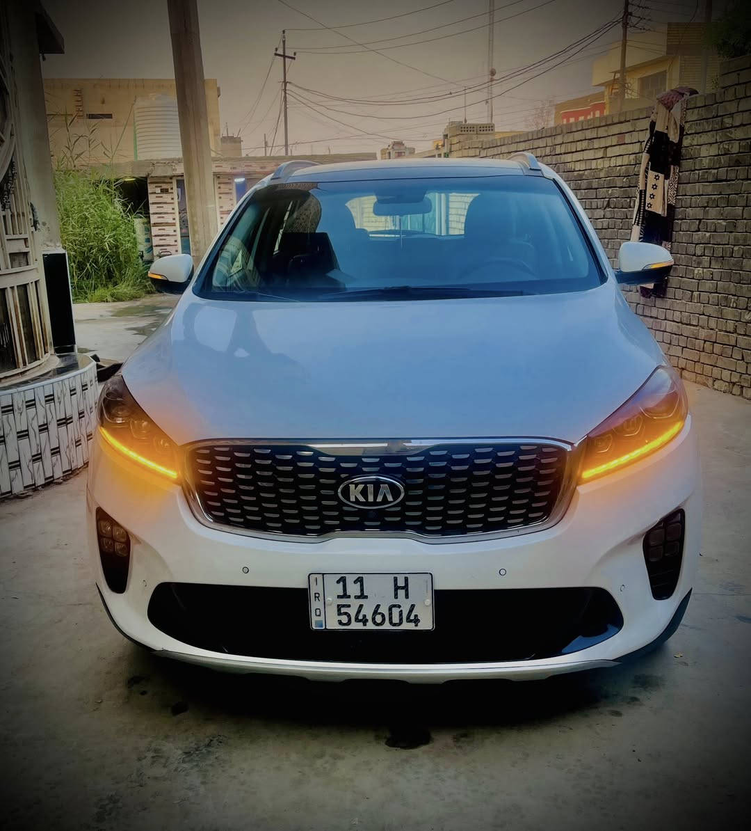 سلام عليكم 
سورنتو 2020
فول مواصفات
بصمه 
بنرامه
سايد بيرك بصمه 
صندوق كهرباء 
فور ويل 
5 كامرات 
حساس امامي خلفي 
حار بارد كشن 
6 سلندر 
7 راكب 
3 قطع تبريد 
سياره فول مواصفات 
بيه بنيد صبغ  وباقي التفاصيل بل سونار 
عنوان بغداد النهروان 
السعر 260 وبيه مجال 
***********
