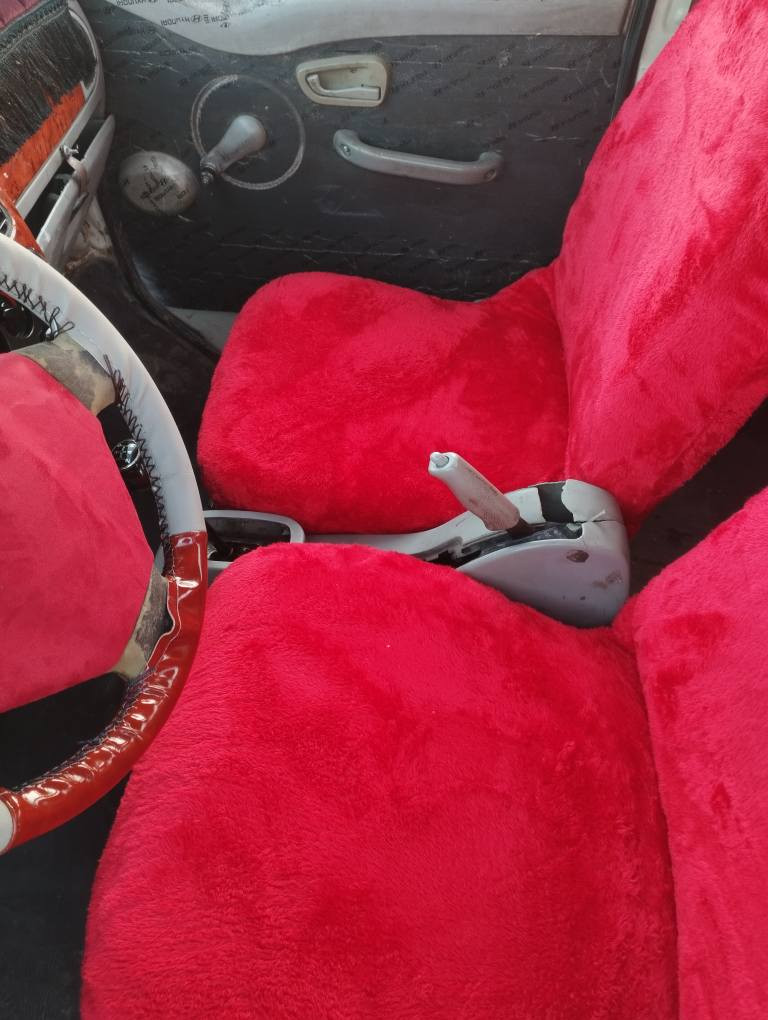 هایڤی ـ2007 گێڕو مەکینەو ئەکسلی بەشەرتە شانسی بەشەرتە تایەی لۆکە  مەنەفێستە تازە تندو تۆڵ کراوەتەوە هەموو گیانی بەشەرتە کارەبای گێچی بەنزین گێچی حەماوە گێچی ڕۆشتن هەمووی بەشەرتە گەرمی دەرەجەیەک  قوفڵ مەرکەزی  سعری 22 کەمێک معامەلە شوێن چواقوڕنە 
ڤایبەر واتس اپ
***********
*********** السليمانية, العراق
