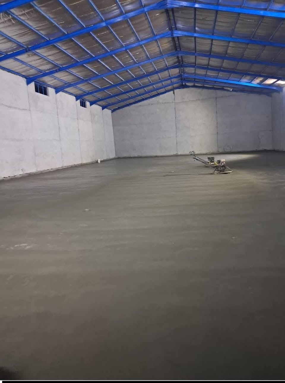 كادر تنفيذي للصب وسقل وبأسعار تنافسية وآليات متطوره في جميع المحافظات العراق
للاستفسار والاتصال ع الارقام
*********** وتساب
***********
