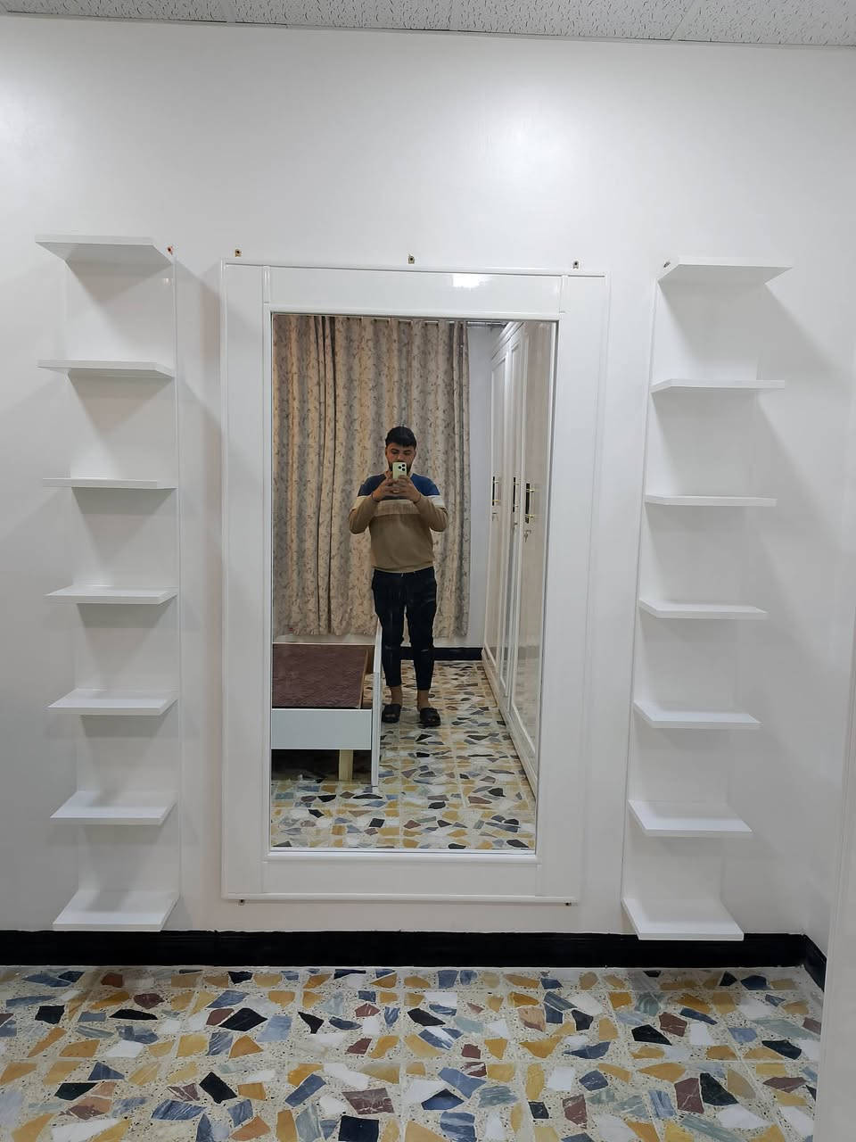 بالتقسيط بالتقسيط وبدون مقدمه 
جميع انواع #غرف_النوم_الصاج (#نقدا) و (#بالتقسيط)
 من10اشهر الي18 شهر بدون مقدمة
يوجد نظام استبدال الغرفة المستعملة بغرفة جديدة و الاتفاق على الفرق
العنوان الموصل / الايمن / الصناعة القديمة / اليابسات / قرب فرع المستوصف 
يوجد فصال حسب الطلب
***********يوجد واتساب
*********** يوجد واتساب
المشمولين بالاقساط جميع الموظفين والمتقاعدين وابطال الداخلية والدفاع والوريث على مصرف الرافدين الدفع يدوي او الكتروني على رغبت الزبون 
بالتقسيط_غرف_نوم__وبدون _مقدمه
