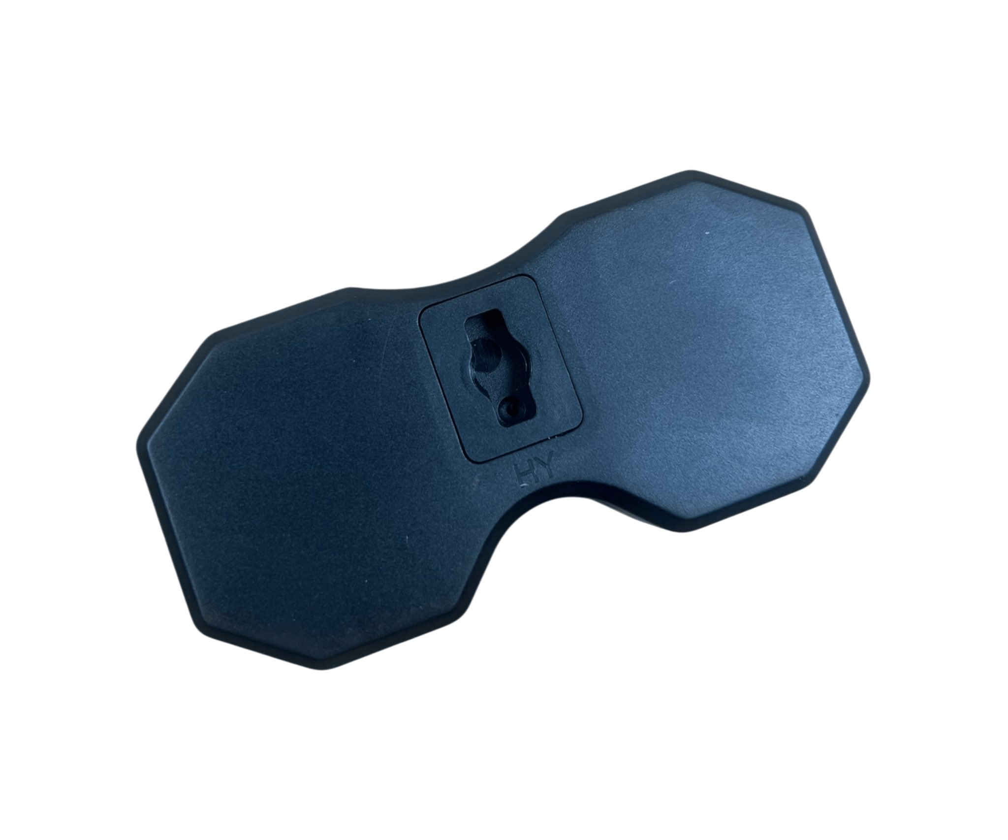 🚴‍♂️ خلّي دراجتك تراقب الطريق! 👀
عيون LED الذكية للدراجات ✨

إضاءة متحركة تلفت الانتباه وتزيد الأمان ليلًا ونهارًا

🔋 تشحن USB

📱 تتحكم فيها من الموبايل وتغيّر شكل العيون

⚡ شكل خرافي + أمان أعلى

🎯 مناسبة للدراجات والبايسكلات والسكوترات

لا تفوّت التميز… خلك مختلف بالطريق 🔥

📦 متوفر الآن – اطلبه قبل النفاد!

عيون LED ذكية للدراجات الهوائية (عيون بايسكل متحركة)

الاستخدامات

تُثبت على الدراجة الهوائية أو البايك لإضافة إضاءة تحذيرية مميزة.

تزيد من وضوح الدراجة أثناء القيادة الليلية أو في الأماكن المظلمة.

تُستخدم كعنصر أمان وجمالي في نفس الوقت.

مناسبة للدراجات الهوائية، السكوترات، وبعض الدراجات النارية.

المميزات

شاشة LED رقمية تعرض عيون متحركة بتأثير ديناميكي لافت.

تغيير تلقائي لحركات العيون يعطي مظهرًا ذكيًا ومتفاعلًا.

بطارية داخلية قابلة للشحن عبر كابل USB.

استهلاك منخفض للطاقة مع إضاءة واضحة.

هيكل خفيف ومتين بتصميم عصري.

مقاومة للاستخدام الخارجي اليومي.

محتويات الصندوق

وحدة عيون LED للدراجة.

قواعد تثبيت متعددة (للمقعد، المرآة، أو الهيكل).

أربطة تثبيت وكليبسات.

كابل شحن USB.

دليل استخدام.

الملاحظات

يُنصح بشحن الجهاز بالكامل قبل أول استخدام.

يمكن تثبيته بعدة طرق حسب نوع الدراجة.

الصور المعروضة في التطبيق توضيحية وقد تختلف حسب الإعداد.

قياس الكارتون:

الطول: 13 سم

العرض: 13 سم

الارتفاع: 4.5 سم

السعر 35,000


**إذا كنت صاحب هذا الإعلان وتريد حذفه لأي سبب، رجاءا أرسل رسالة إلى الدعم الفني**