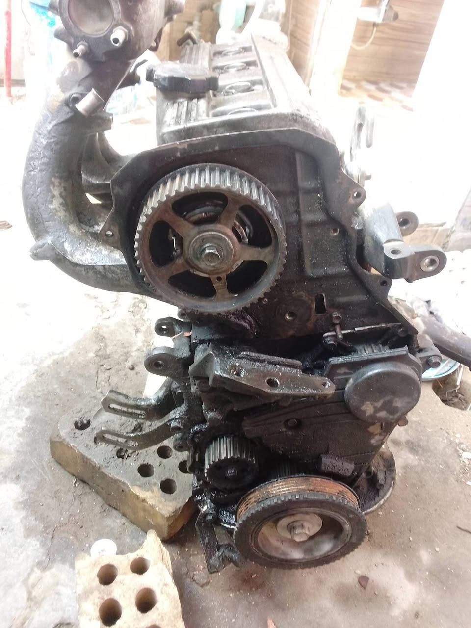 من رخصة الادمن المحترم محرك كامري أبو الچف للبيع محرك يبخر وينقص دهن بس ناعم سعر 300 ألف وبيه مجال اليفيدة يتصل على الرقم ***********
