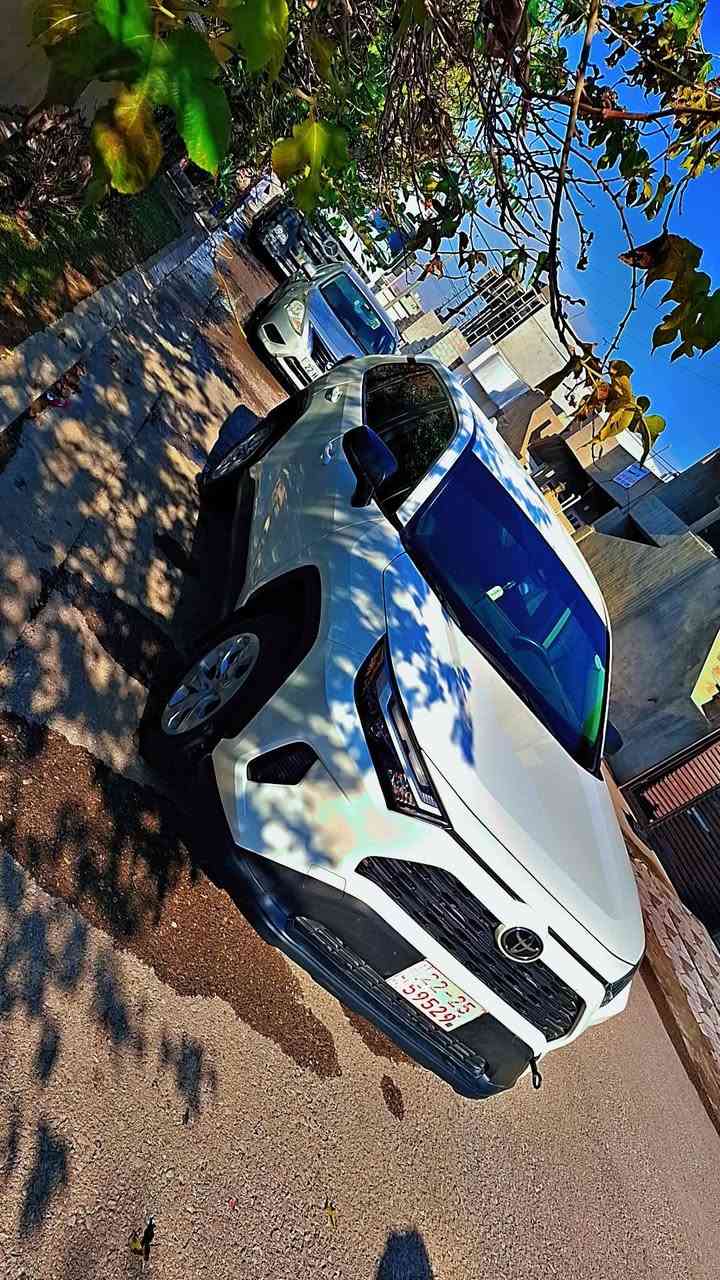 راف فور مواصفات  LE موديل 2023
بجم كبس بدون ارباك رقم الشاصي موجود 

فقط جاملغ خلفي ربع باب خلفي صبغ 

كوشنات جلد هيتر 

محرك ٤ سلندر ٢٥٠٠

تحكمات ستيرن  جهتين

هاند بريك دكمه فورويل 

ماشية 15الف

قطعتين تبريد 

٣ وضعيات قيادة

وبعد هاي مواصفات LE

بيهه تقرير مياه أمطار بسيط

السعر خاص 

موبايل  *********** وتساب 
***********
