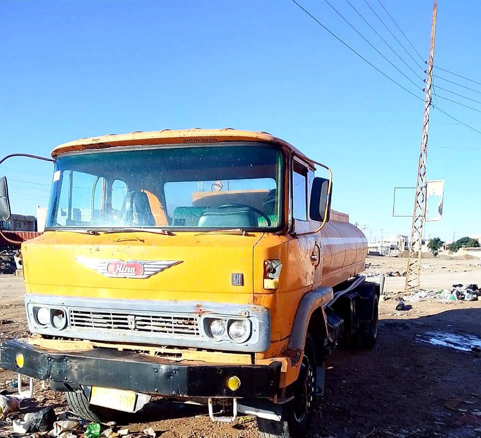 سلام وعليكم هينو للبيع مديل 82 رقم بغداد هاتف ***********.
