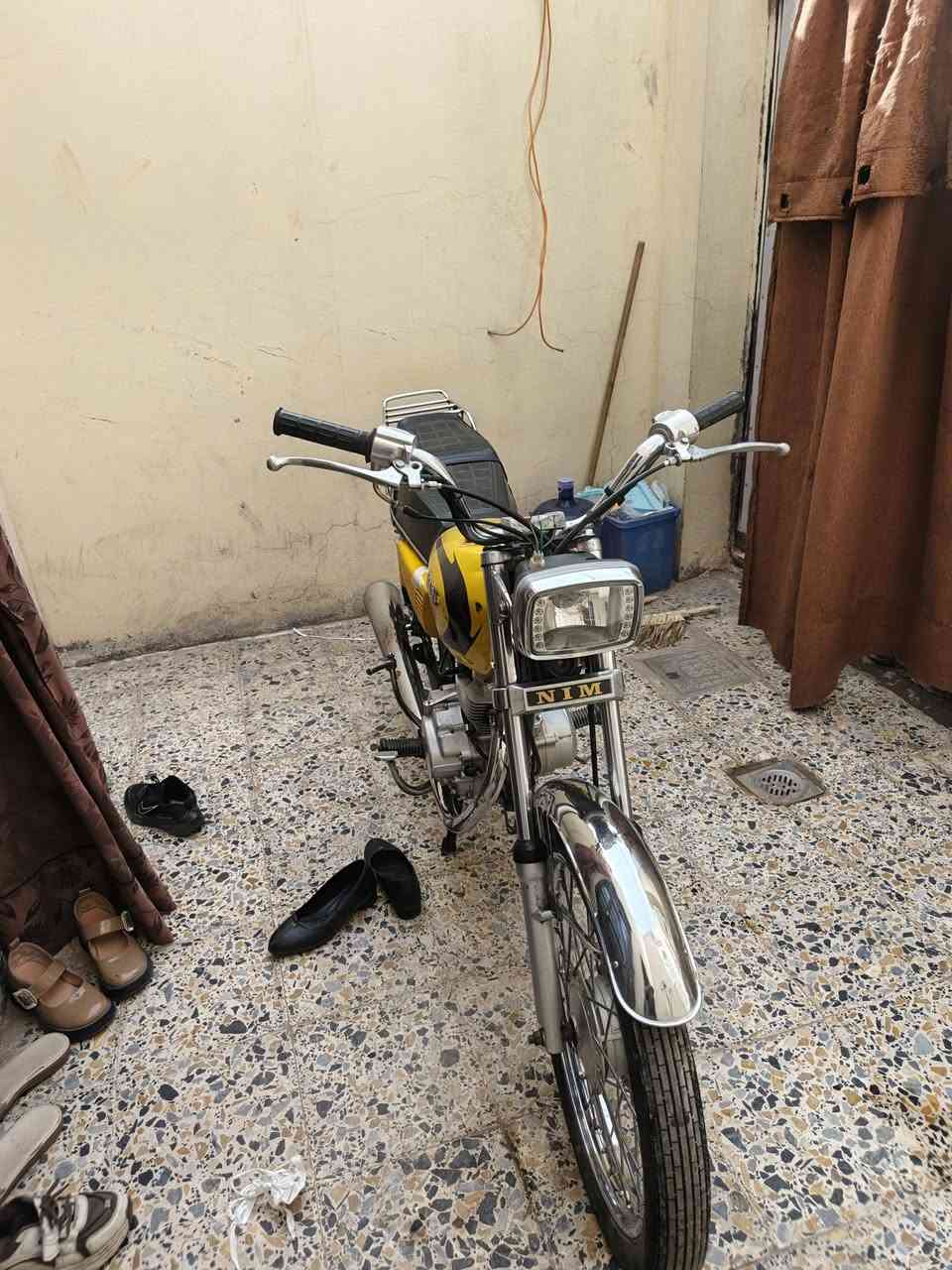 السلام عليكم اربعه كير موديل 22 وكيل ابن هوشا بلخان دراجه نهضه ونعومه ومعدل  ضفيره جديده مبدللهه باتري جديد كلجات جديده الدراجه فاتحهه علا ايدي مره ورحده مفتوحه الدراجه مبدل بوشه الدراجه لا تنقص ولا تبخر ولا ذب دهن سعر 675 وبيهه مجاال قليل حك الجيه الشراي يطب خاص


**إذا كنت صاحب هذا الإعلان وتريد حذفه لأي سبب، رجاءا أرسل رسالة إلى الدعم الفني**