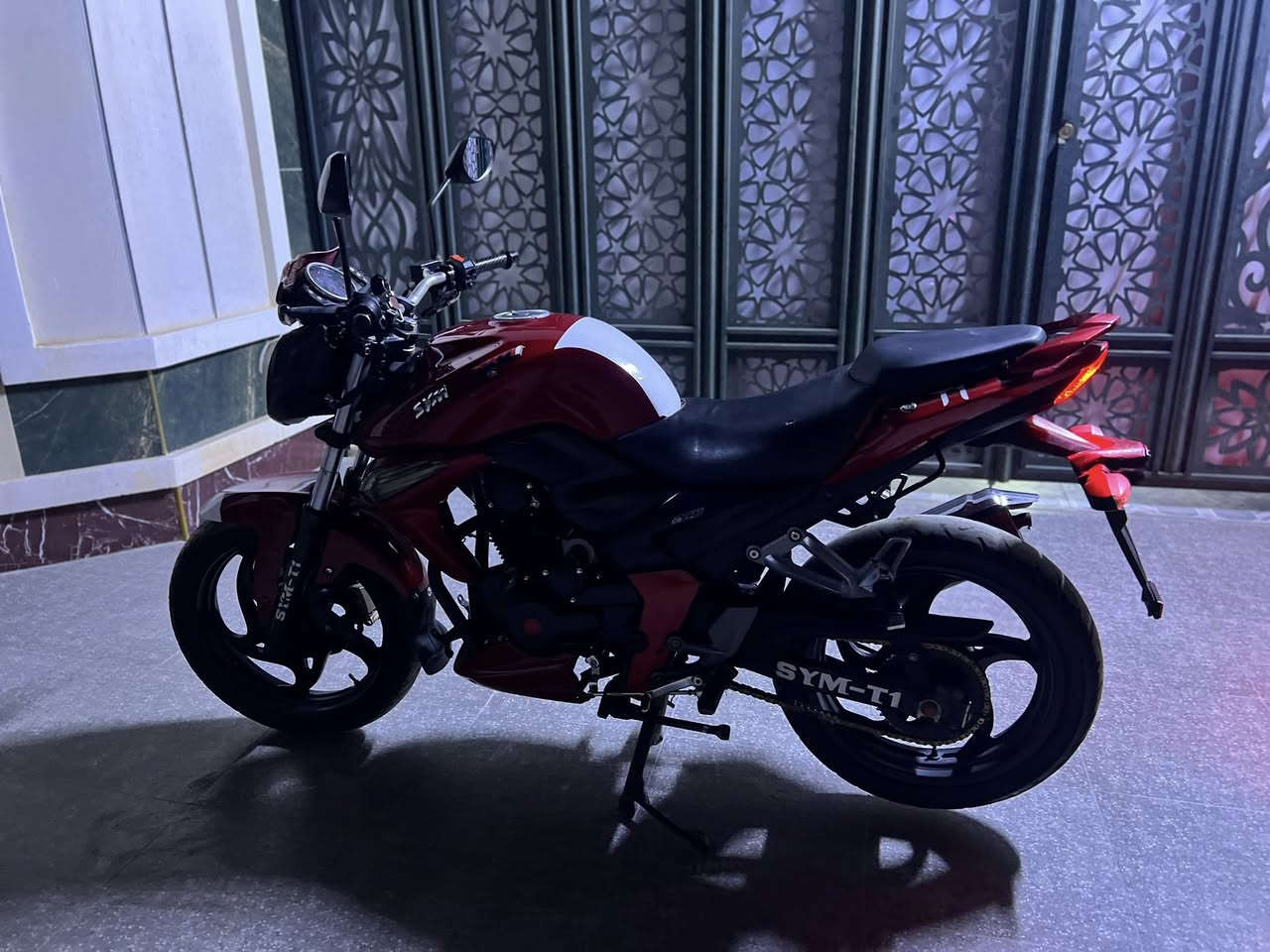 سايم بطح للبيع موديل 2021 نضافه مثل ماشوف
مكمرك بس ضايع الكمرك ابيع بدون گمرگ 
السعر 950 وبي مجال 
للاستفسار ***********
