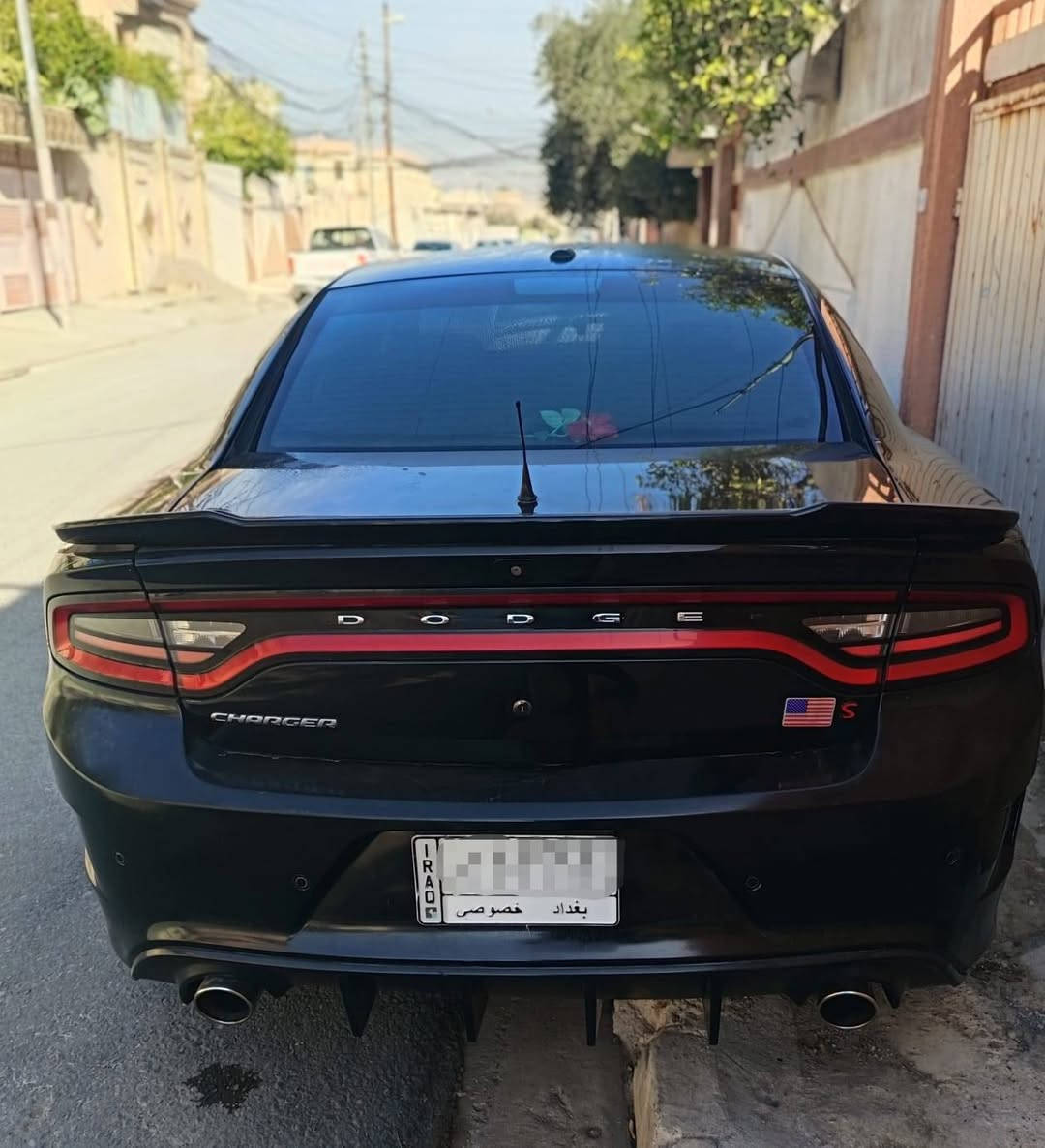 للبيع أو مراوس جارجر
🚗 جارجر بوليسي 2019 (شكل سكات باك)
 صبغ (بوند وجاملغ) بشرط لا شاصي ولا لغد
سونار موجود بل منشور 
​ماشية 55 ألف ميل فقط - السيارة حيل جديدة (السياره مال بيت ربع متصرف عليها).
​رقم بغداد ألماني (مشروع وطني) بإسمي وتحويل مباشر. مسويلها معاملة تحويل وانت بالموصل (ما يحتاج تروح لبغداد).
​ داخلية جلد الورا والكدام بحالة الوكالة،
 3 بصمات بلادية،مالها.تشغيل عن بعد بيها
، تبريد ثلج،❄❄
 كاميرا وحساسات بلادية. حساسات خلفيه بلاديه
مسويلها ادامامه قبل شهر
شرط تأخذها بدون أي كلوب معلوك شرط
​💵 السعر 175 ورقة (وبيها مجال)
📍 المكان الموصل
📞 للتواصل***********
