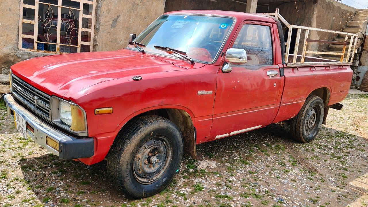 بيكم 82 مكينة وگير وشاصي شرط رقم صلاح الدين دولي باسمنا  سنوية (31) صبغ  شي قليل بيها والباقي شركة
السعر ب 40 وبيها مجال 
ملاحظة ✔️مكلف بالنشر 
رقم صاحب السيارة للاستفسار /***********
