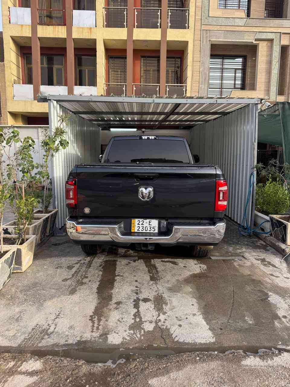 بيع مستعجل
رام. RAM. 
موديل. 2020 رقم اربيل  باسمي
كفر بدي غطاء بدي 

تخم تاير جديد دنلوب ياباني 
شاشه جبيره رادارات 
كامره دواره ٣٦٠
غرفه جلد 
نقطه عمياء سياره وضع شركه 
هزله وبراد جديد 
وبيها كتاب تظليل 
محرك. V8. 6.400
فورويل. 4*4
ماشية. 43 الف
باب طويل بدي طويل 
بدون دواخل مكفوله شاصي ولغد 
صور السونار موجوده
وابيع ع الفحص وترايك زاخو بصره 
رقم الشاصي 3C6UR4CJ6LG243063
السعر عند الاتصال 
العنوان بغداد زيونه
ملاحظه السياره تحمل كتاب تضليل نسبة  ٨٠ بالمية من مديرية مرور اربيل
0771 219 5420
0774 017 3666
