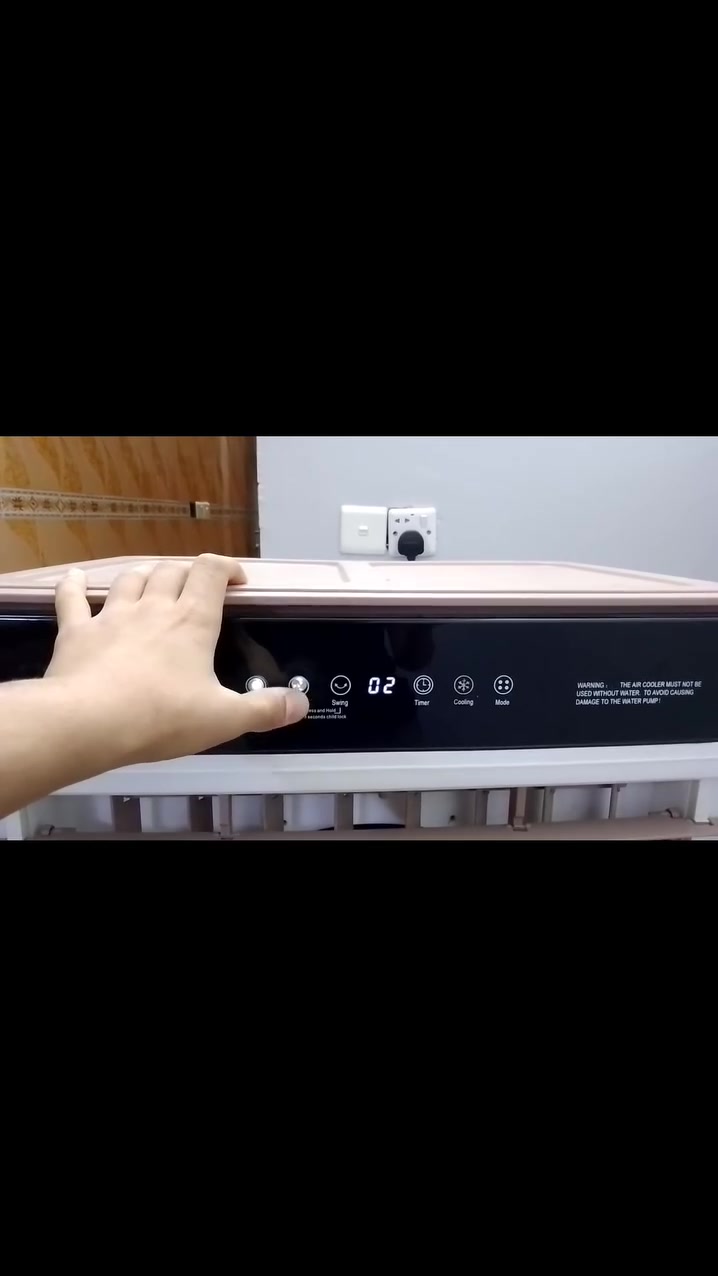 كونفيره نضيفه شغاله مابيها اي شي جاهزها السعر 70 وبيها مجال للتواصل ***********
مكاني حي السماح الثانيه
