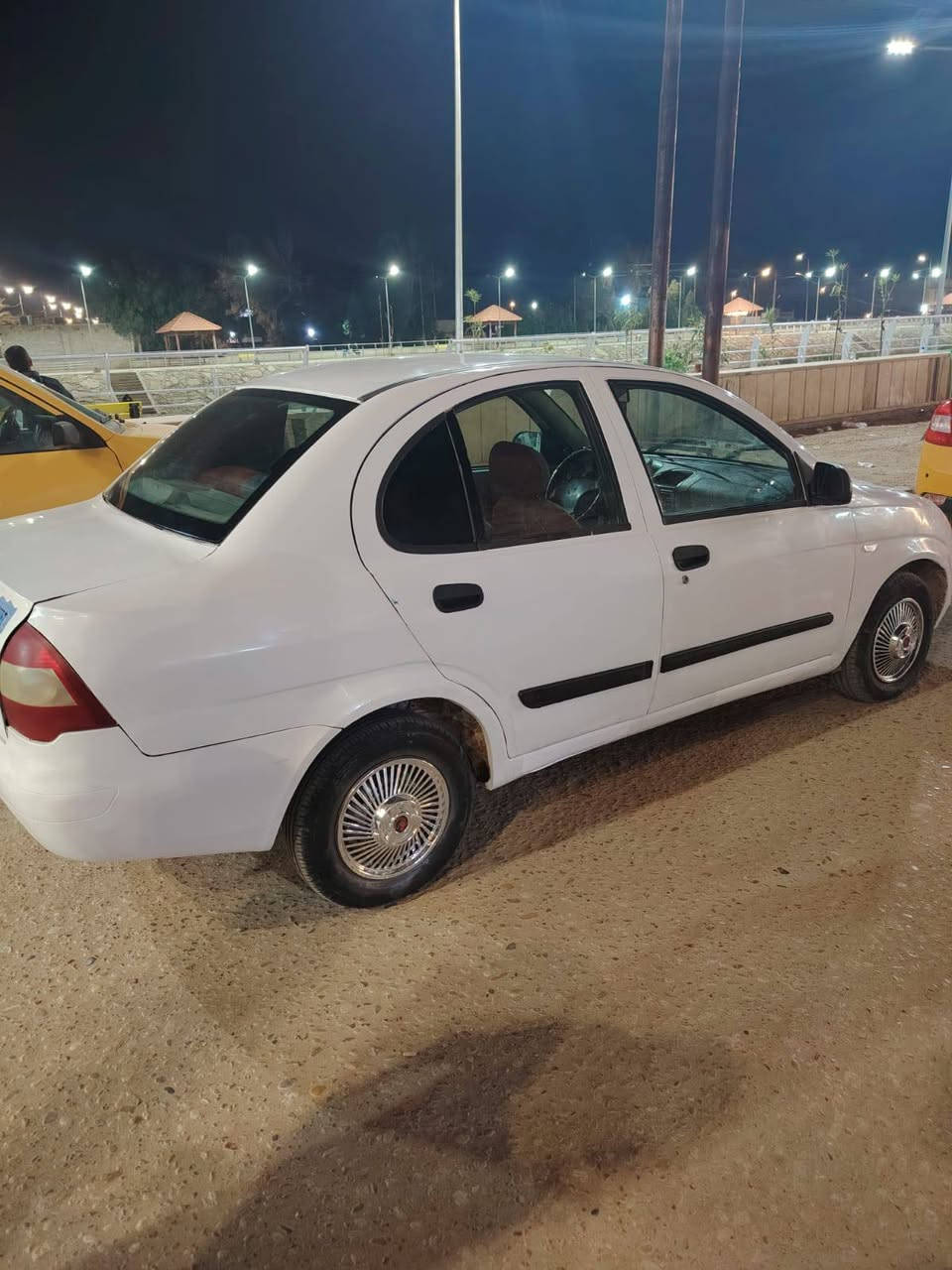 سلام عليكم لبيع طيبه مديل 2014 مكفوله من ضربه وكلبه فقط تكحيلات بصيطه مكينه وكير كفاله تخم تاير جديد حداده توني مسويهه باتري جديد تبريد شغال ناعمه بل شارع ترايك ١٦٠ جاهزه من كلشي مكاني ميسان عماره السعر ٢٧ ورقه هاذه رقمي ***********
