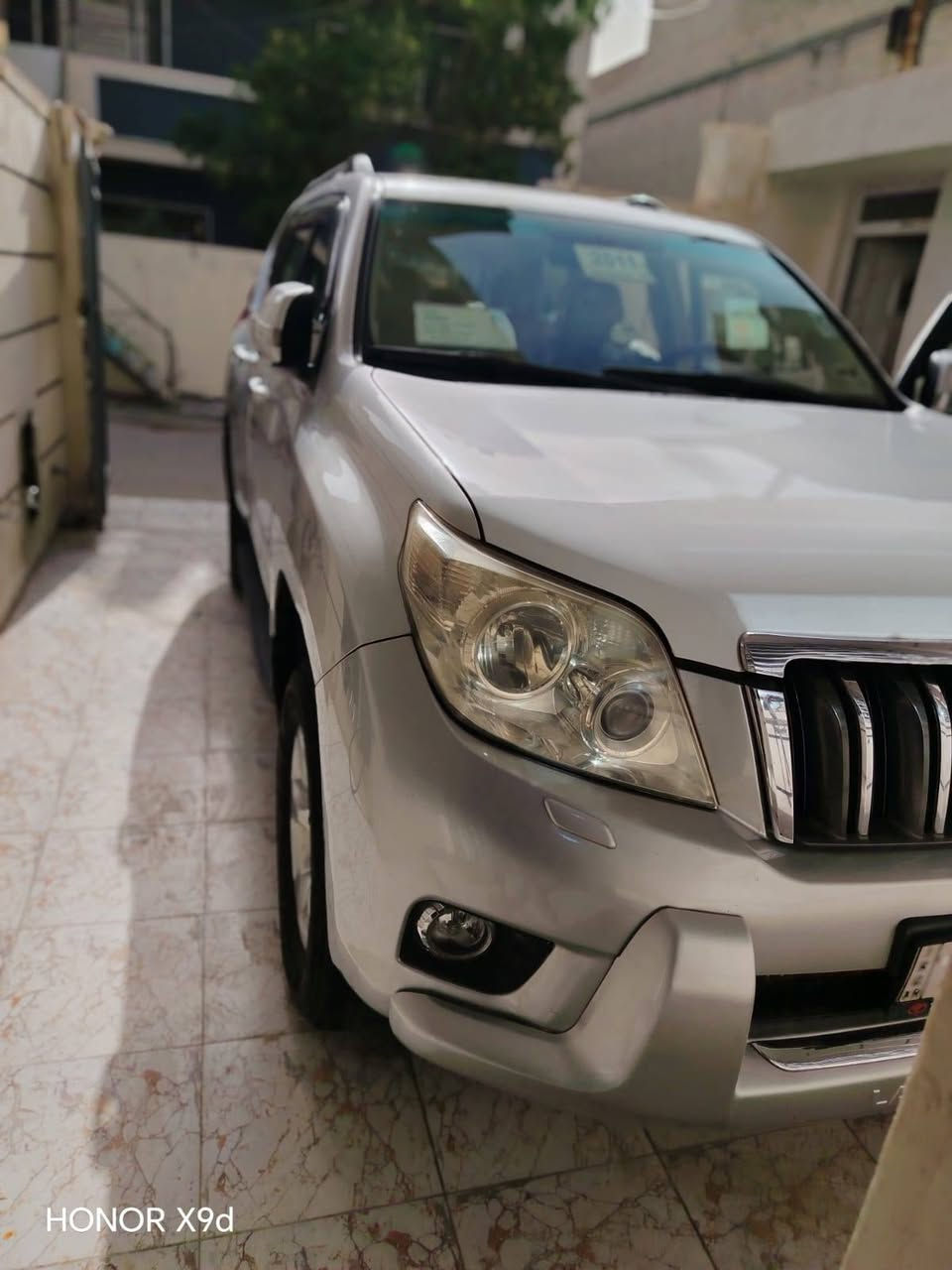 برادو موديل ١١مكفوله لبيع او مراوس سعر ٢٢٠ مكان بغداد المدائن رقم ***********
