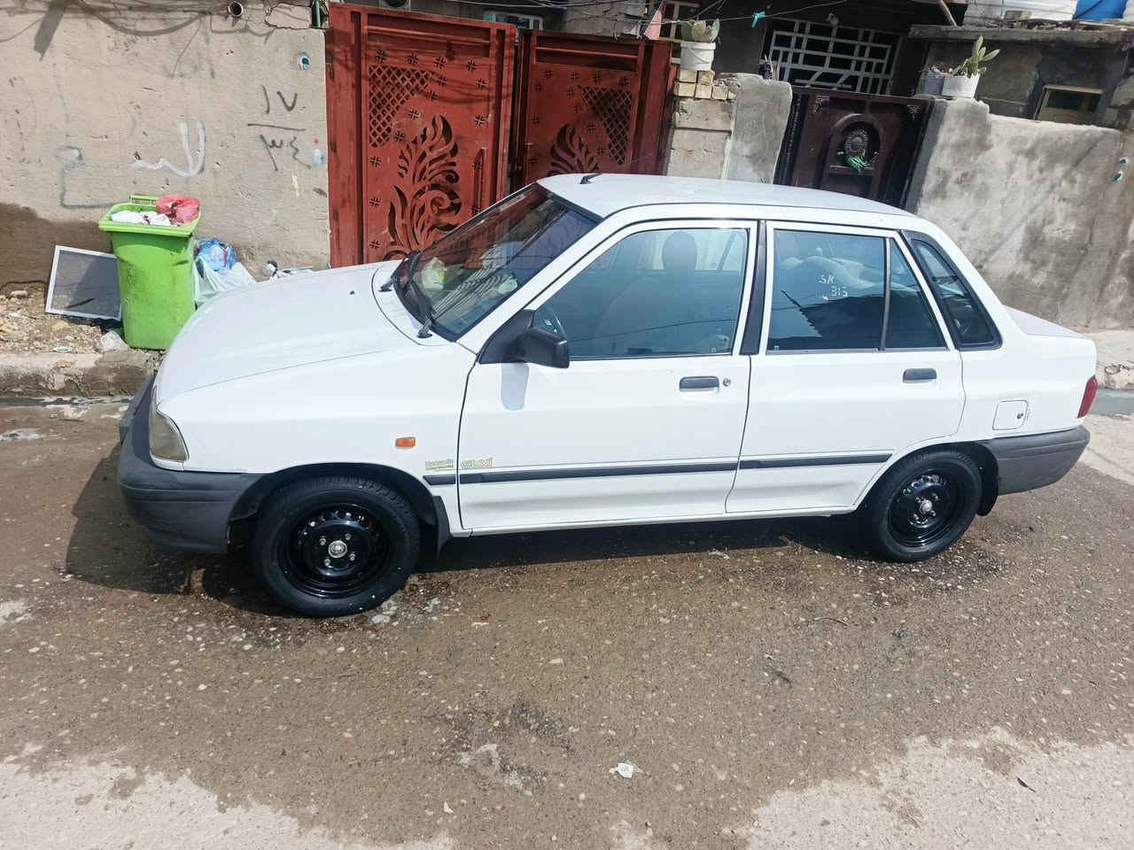 السلام عليكم سايبه 2011 جيرو مكينه خير من الله تبريد ثلج دوشه ما جديده سيارها سياره باسمي بغداد مشروع وطني تحويل ثاني يوم السعر 52 وبيها مجال شيء بسيط بوكاني بغداد*********** اتصال فقط قرايه البصره
