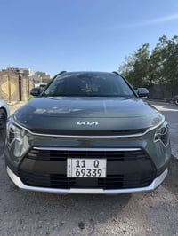 كيا نيرو هايبرد 2023 للبيع او مراوس السيارة كلين امريكي بيهه طخة خفيفه...