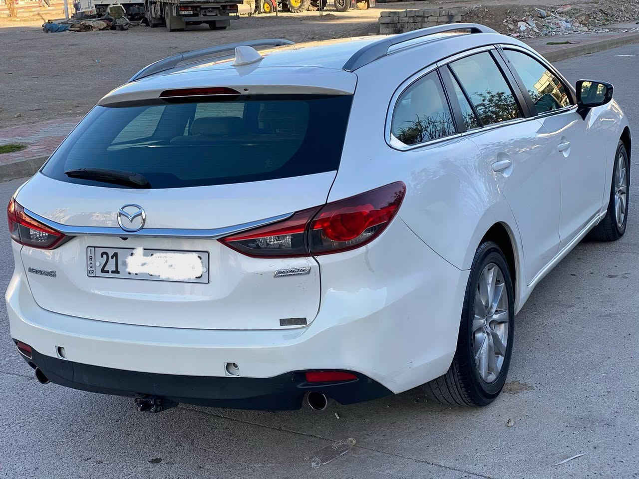 مازدای 6  خلیجی 2015 ستەیشن  گێڕ ئۆتۆماتیک
بەصمە و تەبرید مەرکەزی
ناو زەرد و تراکشن
ئۆتۆ هۆڵد و کامێرا 
سەنەوی و ڕەقەمی تا 2029  تازەیە 
پارچەیەکی جەلاتینەو و پارچەیەکی بۆیاخە  
ودۆسەیەکی بۆیاخە و تۆزێ ساردی هەیە 

سـعـر : لە کۆمێنت داوابکە ڕاستەوخۆ بۆت دێت 📥 

گێر و مەکیەنەی بەشەرت 
هیچ کێشەیەکی تێدا نییە 

ژمارەی خاوەنەکەی 
***********
