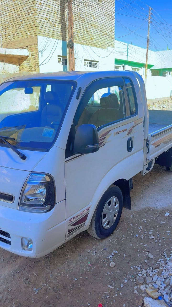 السلام عليكم كيه حمل للبيع موديل 20 شكل واحد وعشرين
رقمها بغداد تبريد ثلج سعرها128 بيها مجال لشراي ***********
