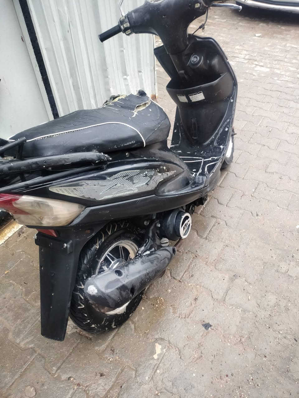 سلام عليكم ماكس عدله 120سلف وهندر بس دكمه مال سلف شكل بيع او مراوس عنوان حريه بغداد كهربائيات شغاله سعر 350بيه صوت بل صالنصه ماعندي مجال أسويه دراجه بلاديه امانت الله كفرات امختمه ***********
