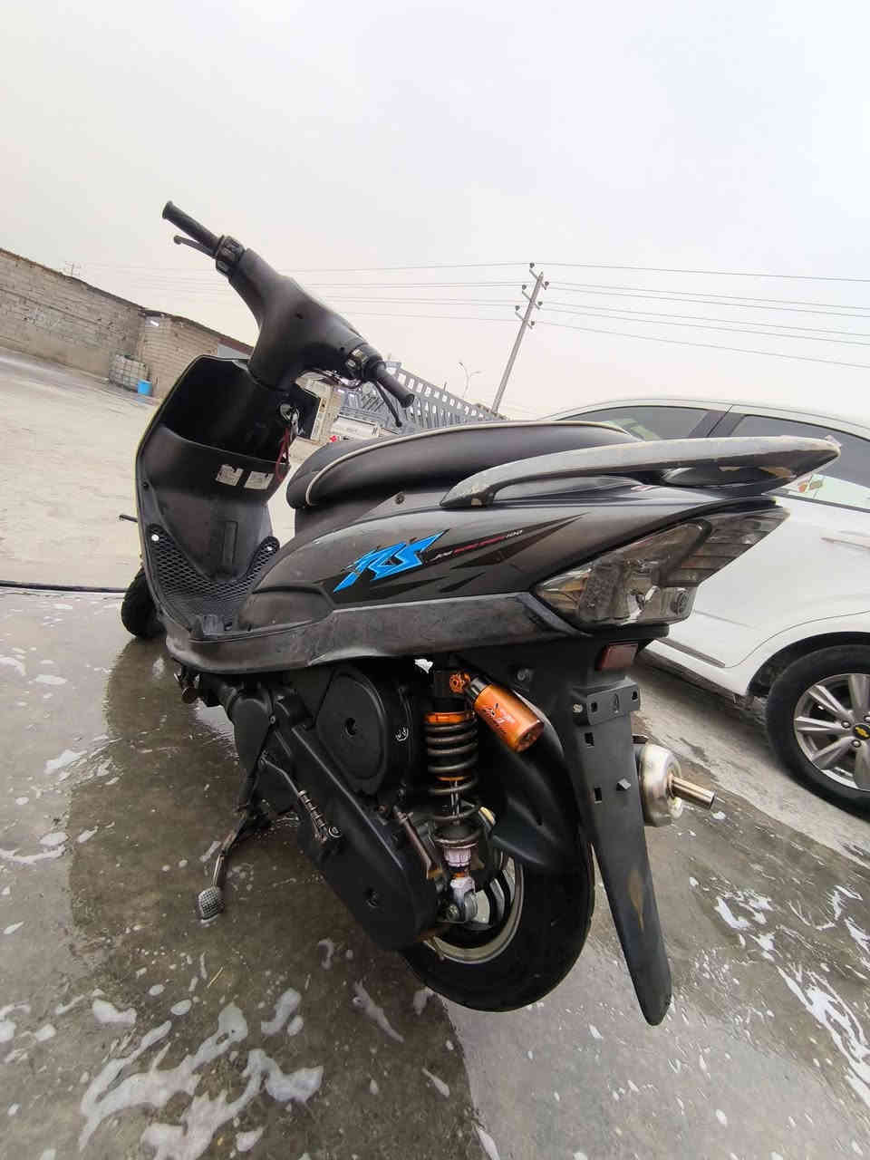 سلام عليكم
عدله للبيع بوشه 49 مكينه بلاديه ما مفتوحه صار الها شهرين من نازله من الحاويه تزويد كله اصلي ويل نجمه صالنصه صجميه مختلفه TCF دبل خلفي ابو البطل مختلف قطره دهن قبق فلاوين قبق عمبار كشن مال اربعه بلادي مو عمل كلج امامي رياضي دراجه كامله مكمله مكينه ناعمه شلعه ومعدل
 دهن كله ام سي اويل بانزين محسن المو شراي لا يراسل أخيكم 
مكاني ديوانيه قضاء عفك 
سعرها تعال خاص وبيك خير وتدلل 
وهذا رقمي 

***********
