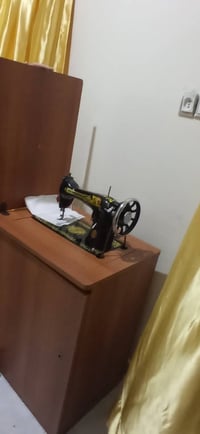 ماكينة خياطة • ماكنة خياطة • مكينة دعاسة • ماكينة قديمة • ماكينة خياطة...
