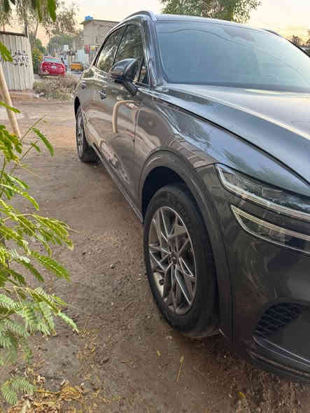 ‏‎ السلام عليكم

‏‎للبيع فقط  GV70 Genesis  
‏‎موديل 2024
ماشية 14 الف ميل فقط تراي زيرو
 فور ويل 2.5T  300 awd
‏‎السياره فول مواصفات 1/1
‏‎المواصفات
‏‎شاشه كبيره
كامره دواره 
رادار امامي +جانبي
بصمة ابهام نضام داخلي + بصمة تشغيل سيارة+بصمه ابواب 
‏‎كشنات كهرباء
‏‎كشنات مساج
‏‎سياقه ذاتيه
‏‎لايت LED
‏‎لد نهاري
‏‎تشغيل عن بعد
باب خلفيه كهرباء
كير ماوس
ستيرن كهربائي 
جنطة لمس

السياره داخلة حرة على لكمرك جديد 
‏‎ الحادث: بنيد خفيف ضربته بس تبدل وجاملغ وباب سايق
ايرباك  دركة وراجع
الدشبول ولا كلوب شغال بي
 واتساب
*********** بغداد
