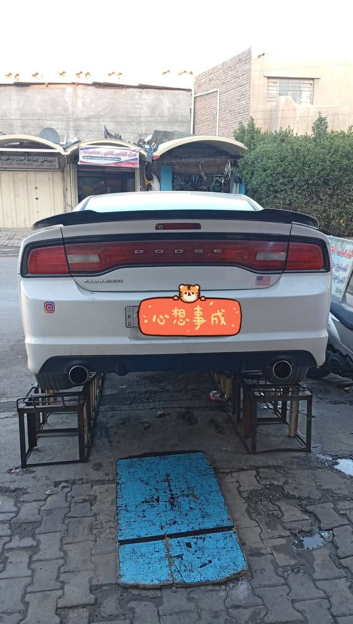 سلام عليكم تم تغير الموقع الكراج  على عنواننا  الجديد/بداية شارع حيفا قرب حديقة الوائلي في الشارع الخدمي مقابيل جامع رشيد دراغ رقم *********** وتساب ***********
