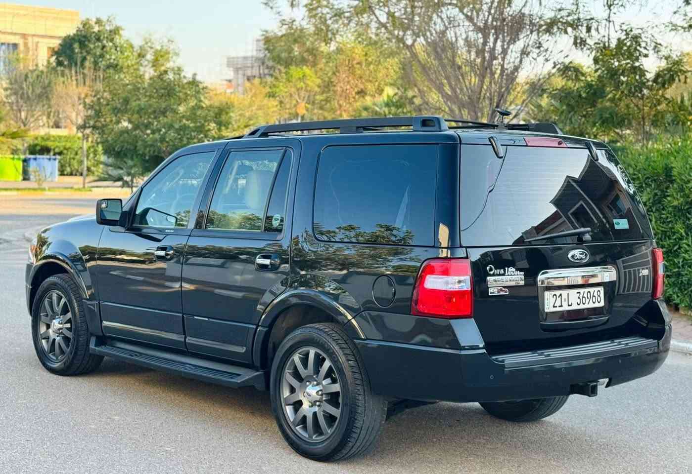 السَلٱمٌ عـَلـْيگمّ للبيع فقط
السعر 150 ورقه 

فورد اكسبديشن 2013 

كفاله عامه من صبغ وبارد وتبديل وجولح 

سياره فول الفول خليجي شركه نيڤا

ماشيه 90 الف 

موصفات XLT فول 

دبل اكسل

محرك 8 سلندر  

حجم محرك 5400

سقف اسلايت (الفتحه )

كشنات كهربائي

تبريد مركزي

دواخل سياره جديده

7 راكب

دواخل بيجي 

حساس خلفي 

كامره 

 تحكم استيرن

وثبيت سرعه 

مانع انزلاق 

 تبري تدفئة شغال

كير محرك جديد شرط

صدر امامي خلفي جديد

تخم تايرات جديد

‏كهربائيات—كله شغال -

شرط سياره جاهزه 

تحويل مباشر

سياره مابي نواقص بدون مصرف 

رقم سليمانيه جديد 

سنويه جديد لحد 2028

شرط تحويل او غرامه 

تحويل مباشر 

العنوان بلد - صلاح الدين ✅

موبايل ***********
