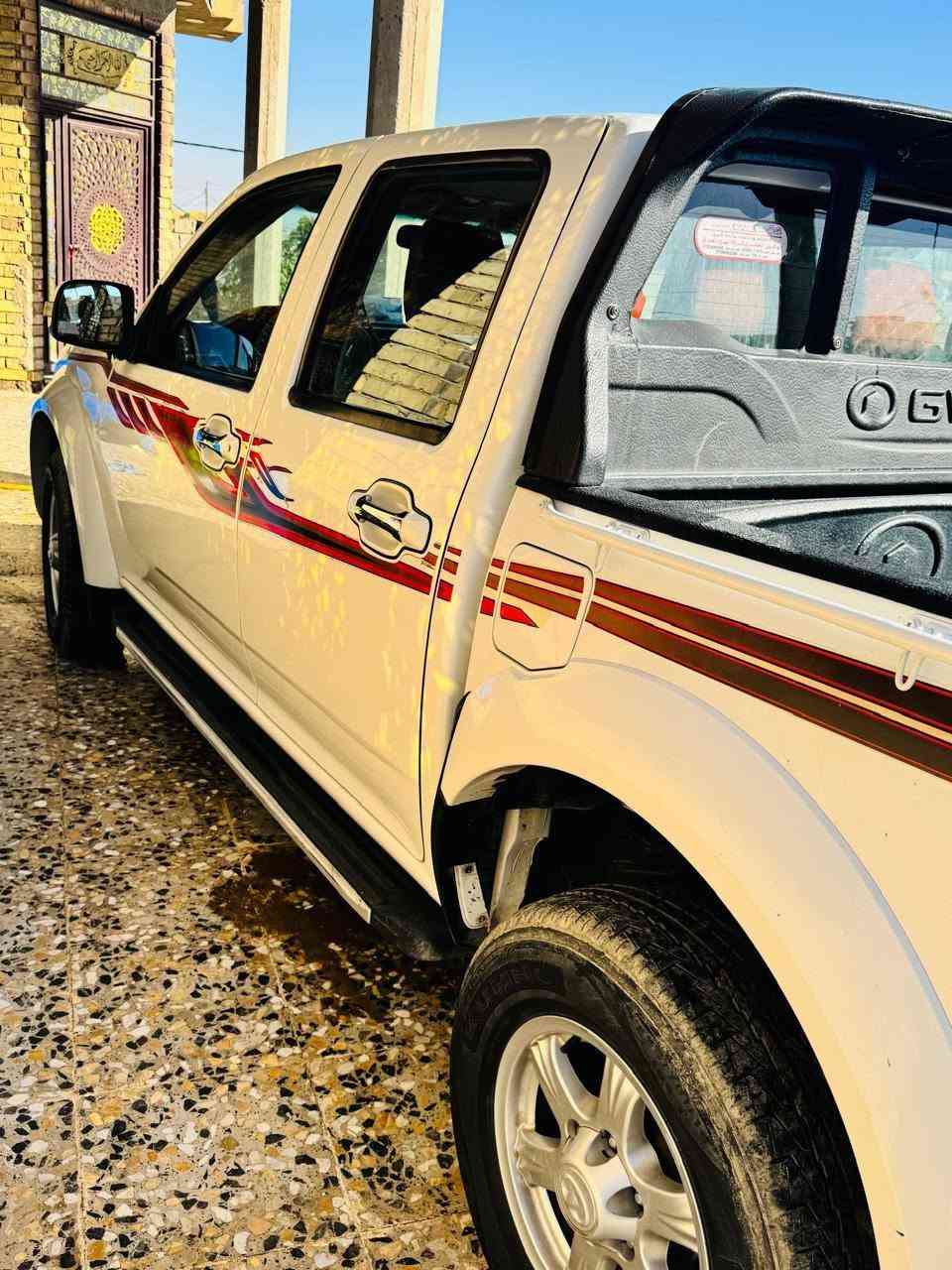 للبيع كريت ويل 2023رقم واسط  كفالة عامة سيارة جديده عادة 70الف فول مواصفات كامرة حساسات كشن كهربائي ارضية مغلفة التصال ع رقم ***********
