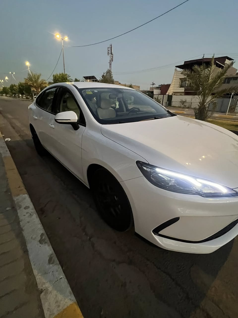 للبيع سيل05 زيروو.  زيرووو. ماشيه 200 كيلوو فقط✨
مرقمه وجاهزه وبسمي تحويل ثاني يوم رقم بغداد🔥
مكاني مقابيل العاب سيديه ✨ 
مكفوله كفاله عامه  رايده 20/500 🌟
رقمي *********** 🪬
