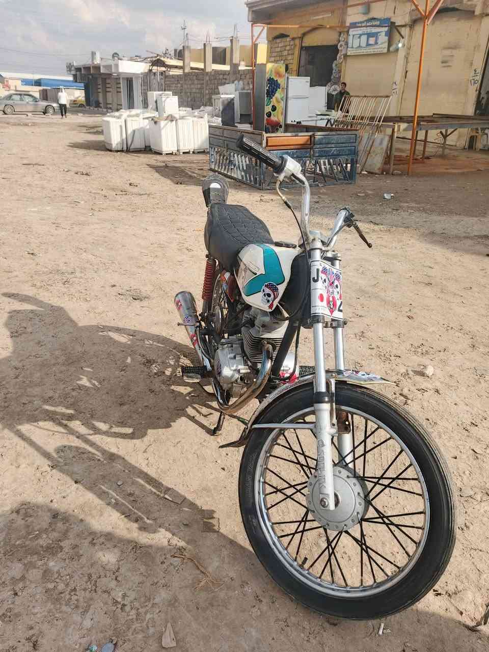 ماطور نامه موديل 18للبيع نضافته كدام العين محرك لاصرف ولانفخ صوته اخرس السعر 260وبي مجال باقي التفاصيل عل رقم ***********
