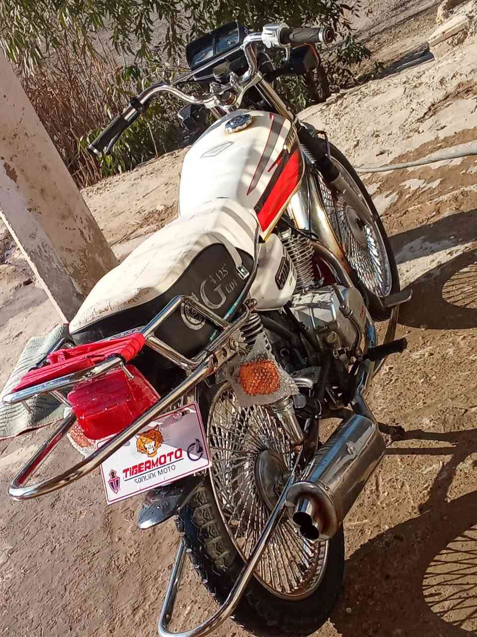 تايجر 2020 منافيس موجود تحريكه معدل فول للبيع السعر 400 المكان الايمن استفسار ***********
