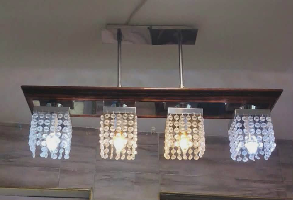 مرايا ب٥٠ ديكور واضاءة
كونسول ب١٢٥
تخم ب٢٠٠ تركي ١٠ مقاعد 
باسكل ثابت ب٦٥
مكان الكريعات


**إذا كنت صاحب هذا الإعلان وتريد حذفه لأي سبب، رجاءا أرسل رسالة إلى الدعم الفني**