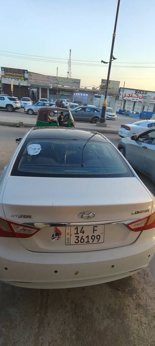سوناتا 2010خليجي  2400مكينه دوش
سونيه 30 مكينه كير مكفولات كشره شوف العين 
راعيه مداور يريد 80بيه بي مجال مكاني كحلاء 
***********
