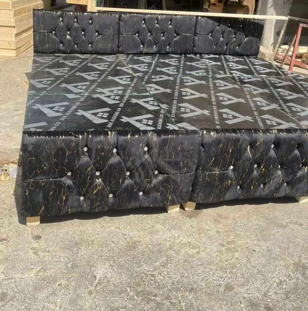 تخت نفر جديد #السعر50الف متوفر توصيل.فقط
شرط اذا ما نفس الصوره والمواصفات يرجع 
للحجز ارسل العنوان ورقم خاص


**إذا كنت صاحب هذا الإعلان وتريد حذفه لأي سبب، رجاءا أرسل رسالة إلى الدعم الفني**