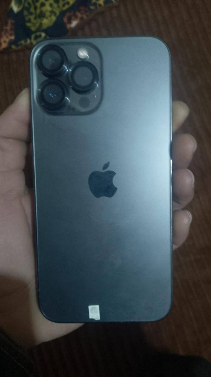 جهاز ايفون 13 نموذج m
بطاريه 9٠
ذاكره 512
جهاز مامفتوح 
سعر ٨٠٠
التواصل واتساب ***********
