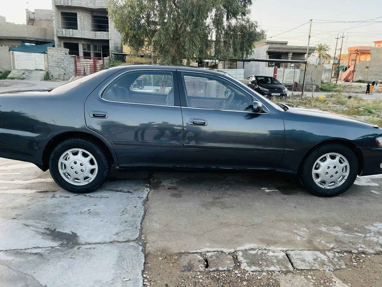 سلام عليكم
للبيع كرسته نفخ موديل ٩٢ سياره خير من الله جاهزه من كلشي برغي متذب عليها مكفوله من مكينه وكير واكسل وتايرات جدد كهربائيات كلها شغاله وشاشه تبريدها شغال عاوزه بس غاز وقبل اسبوع طلعت من البوليش سنويه لسنة ٣٠ رقم انكليزي جديد ديالى صاحبها موجود يريد تحويل السياره مصبوغه عام اثر جراد وصورها موجوده قبل صبغ وبيها ضربه بسيطه باب خلفي وره السايق سعرها 57 وبيها مجال للاستفسار والتفاصيل الاتصال *********** مكاني ديالى شهربان
